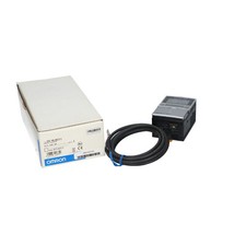 Omron ZS-HLDC11 Smart Sensor