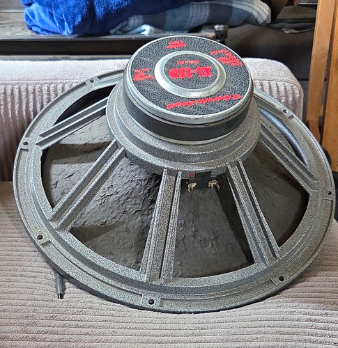 Cerwin vega xlc 15d - 15", woofer