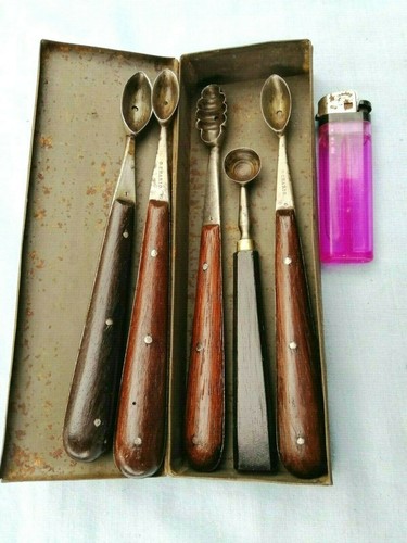 Ancien lot instruments - ancien, d'instruments