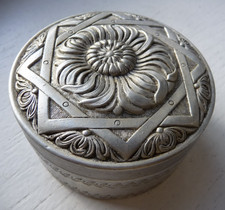 ANCIENNE BOITE pour COLLECTION en ALUMINIUM STYLE ART NOUVEAU - début XXème