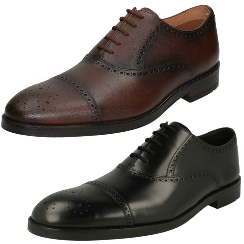 Chaussures lacets bout - À,