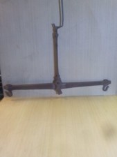 outil ancien  BALANCE A FLÉAU FORGÉ XIX eme grand modèle 90cm    année 1827