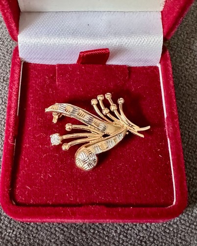 Broche massif 585 - or, 585/1000