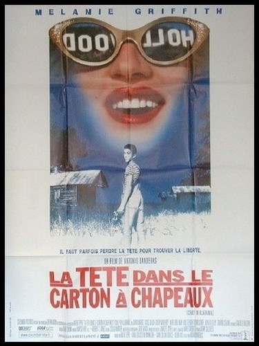 Tete dans carton a - dans, le