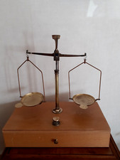 Ancienne Balance de précision à Trébuchet, complète avec série poids (Vers 1950)