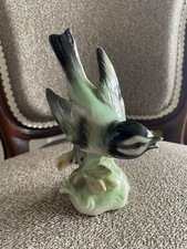 oiseau en porcelaine allemande. Sujet Délicat En Porcelaine De Bavière Signature