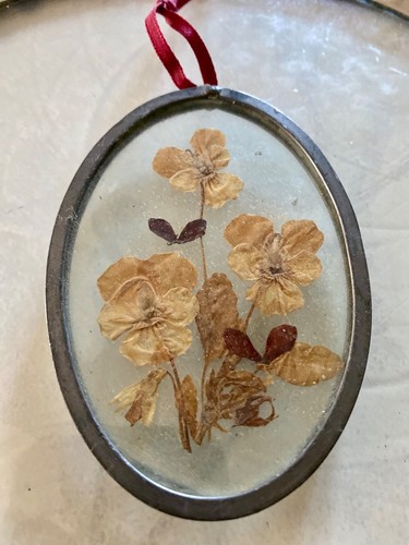 Joli cadre plomb fleurs - plomb,