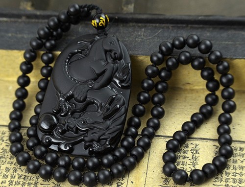 Joli pendentif dragon - joli,