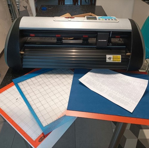 Plotter découpe black cat - black,