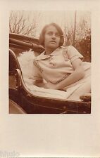 BL998 Carte Photo vintage card RPPC femme jeune fille dans lit hopital maladie