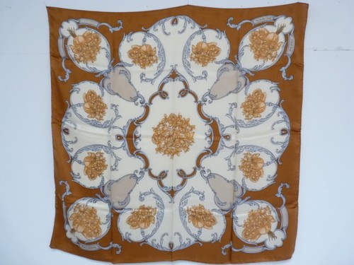 Foulard soie pierre balmain - foulard,