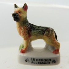 * FEVE - fève Atlas CHIEN LE BERGER ALLEMAND