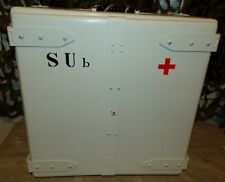 BOITE EN METAL A PHARMACIE DE