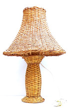 LAMPE ET SON ABAT-JOUR EN