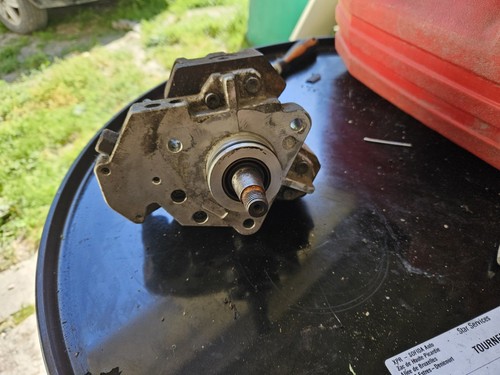 Pompe 2 5 dci - 2.5,