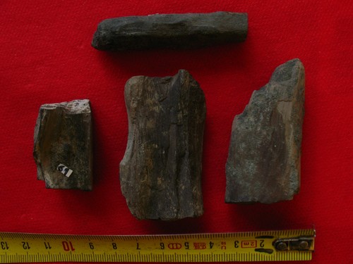 Lot morceaux de - de, bois