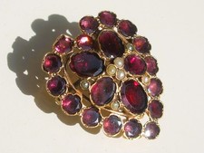 TRES BELLE BROCHE COEUR ANCIENNE XIXème avec FLEUR DE PENSEE GRENAT et 1/2 PERLE