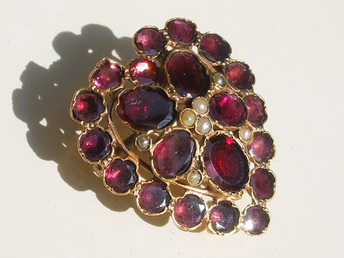 Tres belle broche coeur - belle,