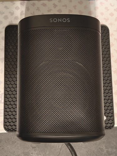 Sonos one gen - (model, s18)