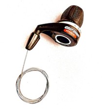 1 POIGNEES TOURNANTE GRIP SHIFT MAX  8V  POUR VTT /  VTC.....