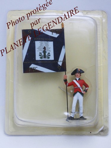 Figurine hachette porte - figurine,