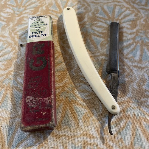 Ancien rasoir coupe chou - ancien, le