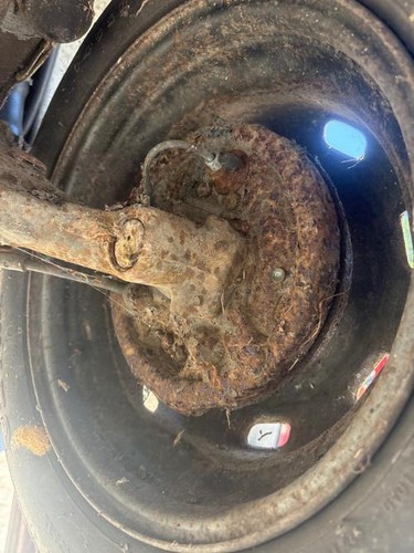 Tambour arriere droit peugeot - tambour,
