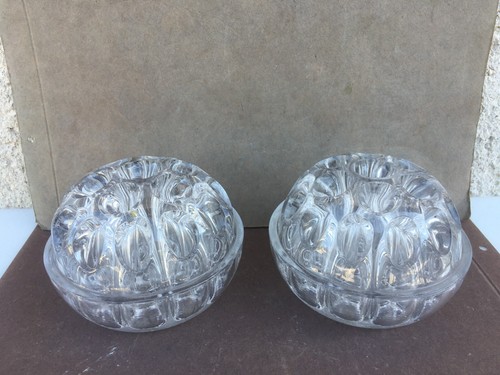 Anciens pique fleurs - , en