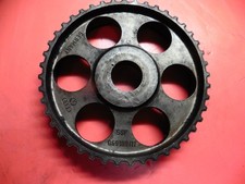 Poulie crantée pompe à