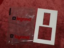 Plaque de finition double couleur ivoire Mozaic Legrand 77261