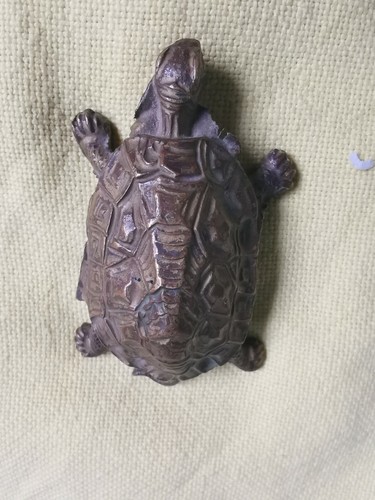 Tortue bronze signée - en,