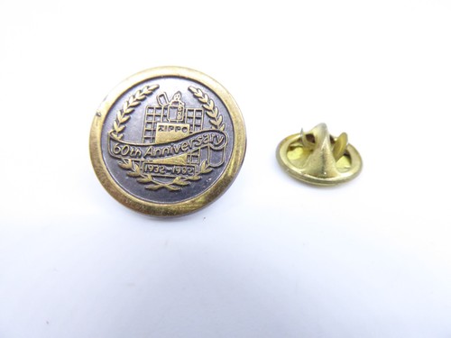 Pin badge zippo - pin,