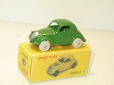 DINKY TOYS atlas, voiture simca 5 verte