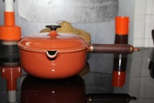 Casserole, bec verseur/couvercle, Le Creuset N°20, marron /rouille, vintage