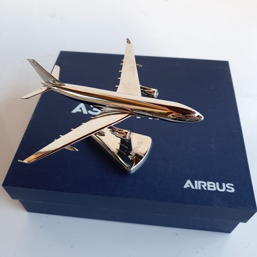 Avion militaire airbus - avion,