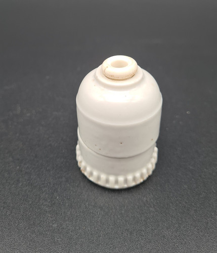 Douille ancienne porcelaine - en,