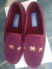 Pantoufles dormeuses neuves