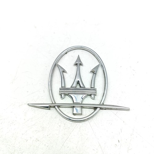 Maserati gran turismo badge - maserati, du
