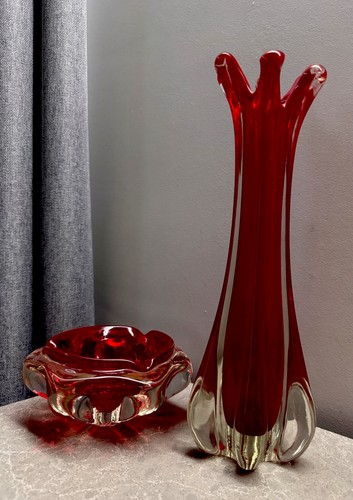 Ensemble ancien vase