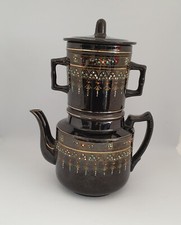 Cafetière  ancienne  faience