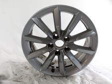 8U0601025B Jante En Alliage De 17 Pouces 5 Trou 7,0J X17H2 ET43 AUDI Q3 2.0 D 10
