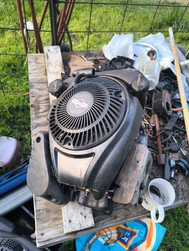 Briggs and stratton vertical - briggs,