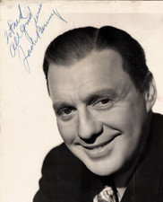 Jack BENNY autographe - PHOTOGRAPHIE DÉDICACÉE ET SIGNÉE de sa main