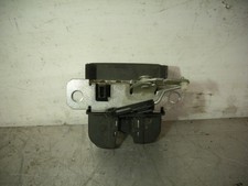 SERRURE DE HAYON POLO 4