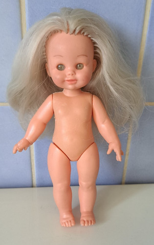 Ancienne petite poupee mini - petite,