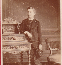 RARE collégien en uniforme