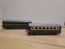 Wagon Voyageur  salon pullman et voiture restaurant échelle 0  marque Hornby  