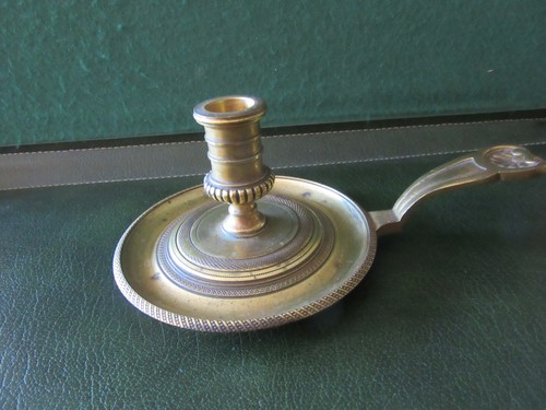 Bougeoir main bronze - a, dore