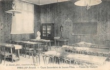 Paris - Cours secondaire de Jeunes filles - Classe de couture