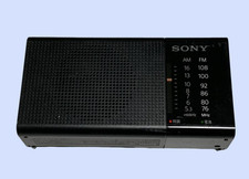 Radio portable pratique FM/AM Sony ICF-P36 noire DC3V 100mW fabriquée en 2017